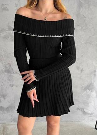 Костюм жіночий спідниця плісе і светр