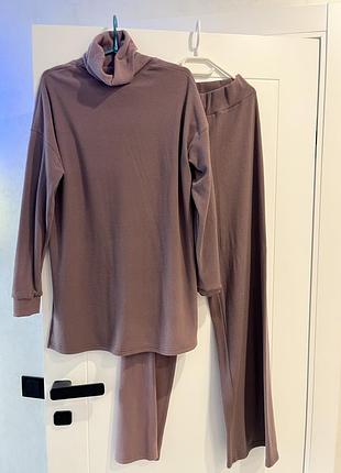 Костюм теплий в рубчик палаццо штани