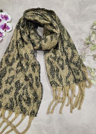 Женский шарф