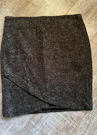 Тепла міні спідниця з блискітками/ пайєтками