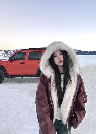 Бомбер з капюшоном теплий