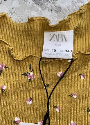 Кофта в рубчик з квітами zara 3
