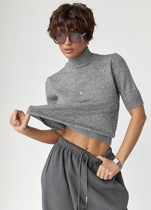 Жіноча в'язана американка