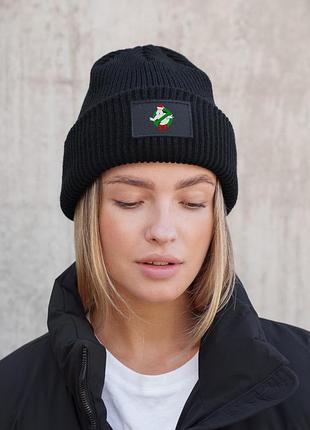 Женская теплая трикотажная шапка бини докер с принтом ghost without dominic black