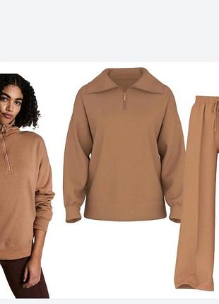 Костюм на флісі.