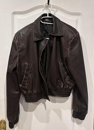 Кожанка осінь/весна тепла