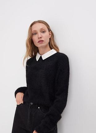 Крутий укорочений светр з коміром s