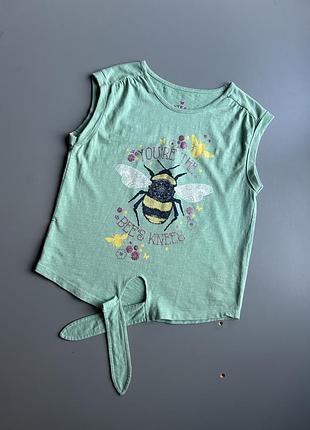 Качественная зеленая футболка с завязкой