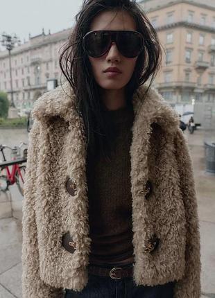 Куртка жіноча бежева zara new