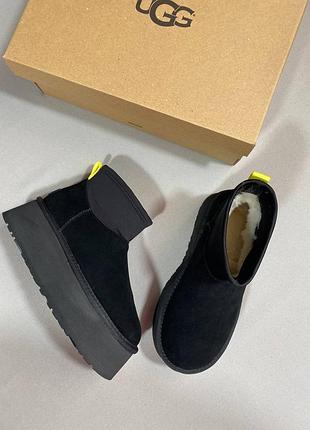 Жіночі уггі ugg mini dipper black чорні угі уги угги на платформі натуральна замша хутро на овчині