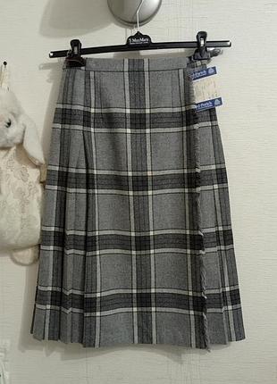 Нова з біркою спідниця-кілт. шотландія, вовна.