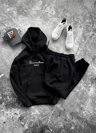 Мужской костюм двойка качественная ткань удобна на осень спортивный костюм