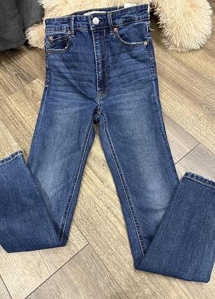 Джинси жіночі