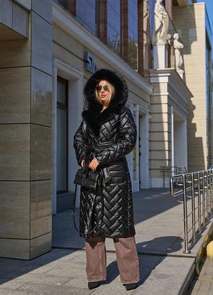 Зимове стьогане пальто