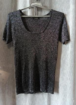 Футболка с люриксом.