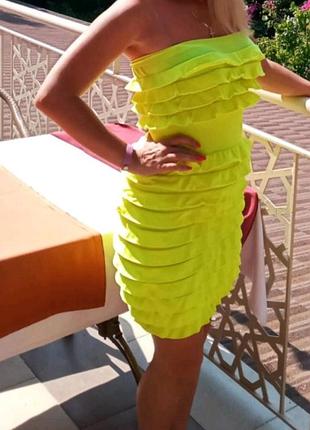 Женское платье-резинка