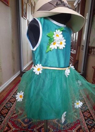 Платье на девочку 3-4 года.