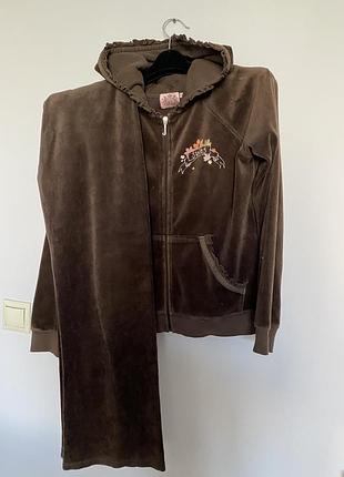 Костюм велюровий дитячій 12-13 років.