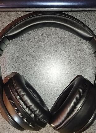 Продам блютуз наушники borofone bo24