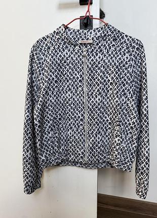 Бомбер, жакет