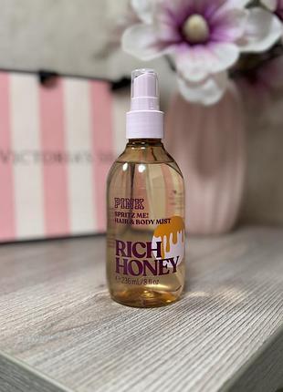 Парфумований зволожуючий спрей для тіла та волосся victoria’s secret pink rich honey hair & body mist.
