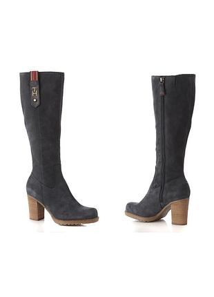 Високі шкіряні жіночі чоботи на підборах бренд tommy hilfiger