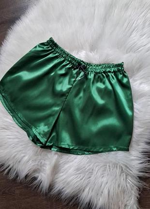 Нові атласні піжамні шорти р. xs-s