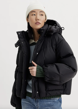 Пуховик levi's