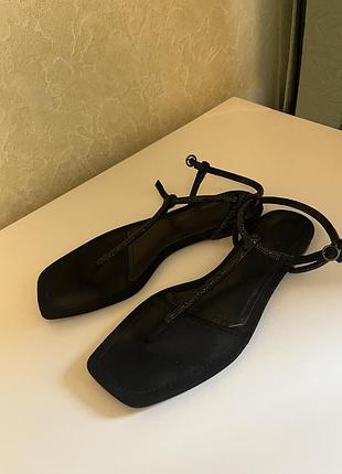 Босоніжки сандалі жіночі