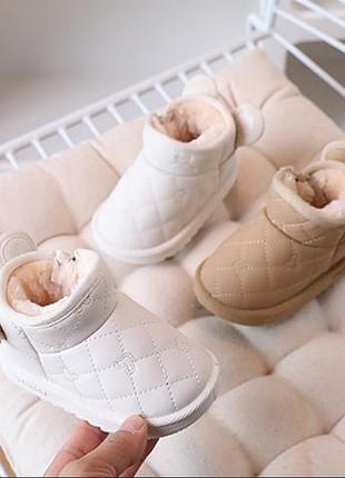 Детские теплые сапоги зимние внутри теплая меха сзади ушки для детишек для самых маленьких ножек