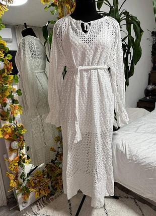 Белое платье из натурального прошвы, с подкладкой\комбинацией