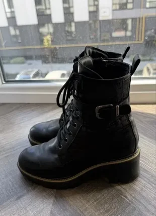 Ботинки женские tamaris, черные, зима/демиссизон 38 размер