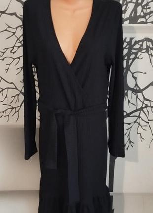 Женское платье в рубчик