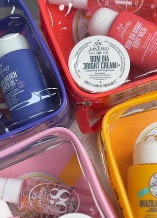 Набори засобів для догляду за тілом від бренду sol de janeiro