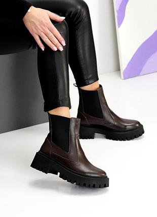 Стильные локанические женские деми ботинки