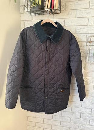 Стьобана куртка barbour liddesdale