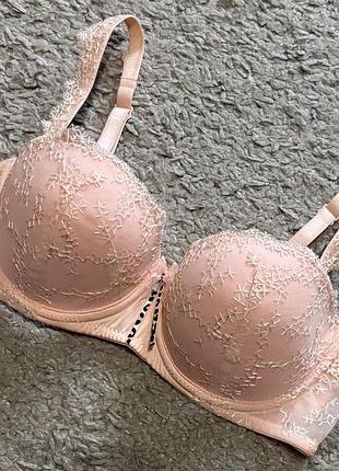 Оригинал.новый,шикарный,фирменный бюстгальтер lingadore