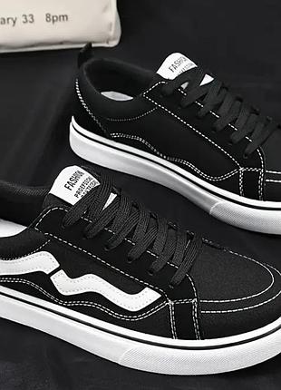 Новые кроссовки