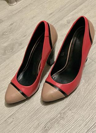 Гарні туфлі