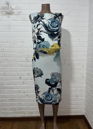 Гарна жіноча сукня плаття міді в квітковий принт