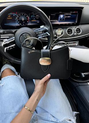 Coach eliza shoulder bag in signature canvas