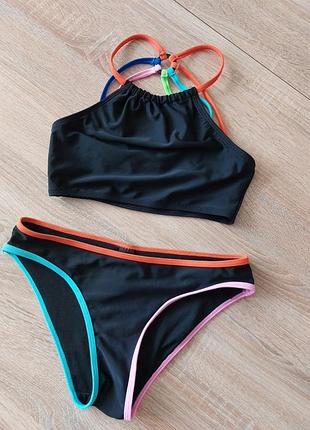 Купальник     .