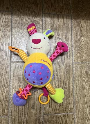 Підвісна іграшка- брязкалка, мʼяка іграшка,прорізувач на коляску, краватку.