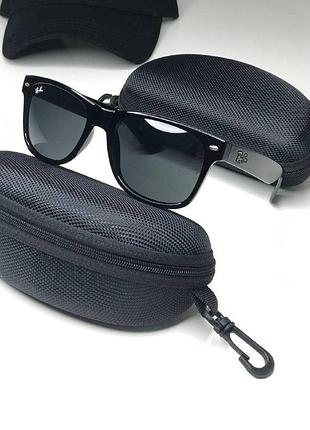 Сонцезахисні окуляри ray ban чорні глянцеві рей бен класичні wayfarer вайфарер універсальні чоловічі очки