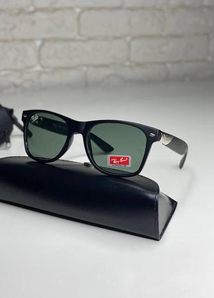 Мужские солнцезащитные очки ray ban wayfarer стеклянные черные с металлическими вставками с защитой uv400