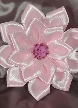 Резиночки и заколочки канзаши