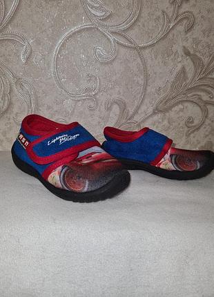 Новые детские тапочки тачки 22 размер