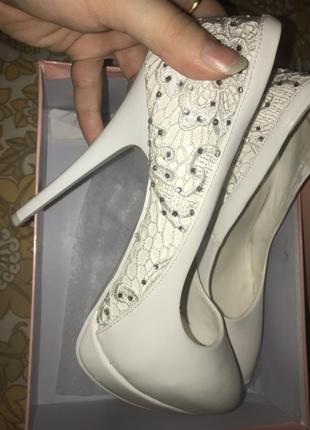Весільні туфлі calza donna3 фото