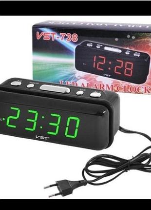 Настільний годинник мережевий з led дисплеєм та будильником