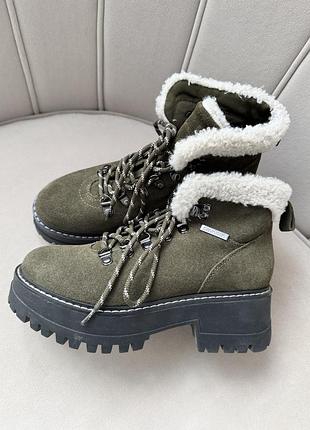 Натуральні ботинки ck